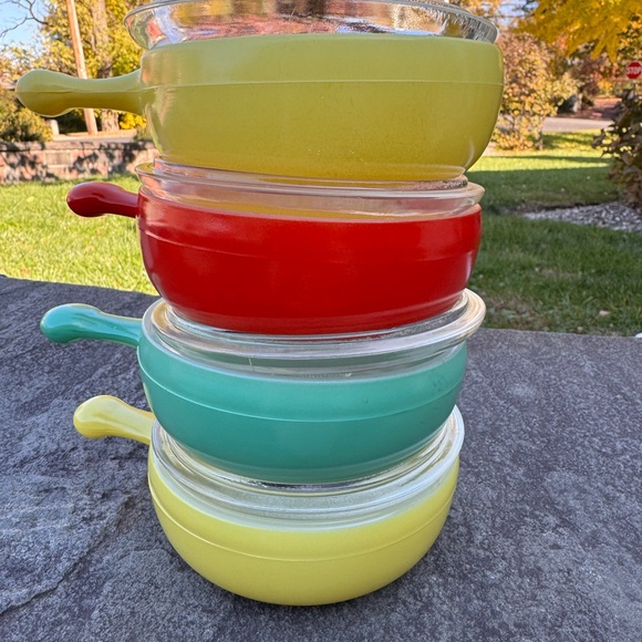 Vintage Glasbake bowls - Picture 3 of 5